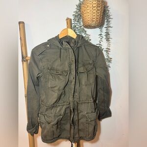 Aritzia Talula Trooper Jacket - Size S